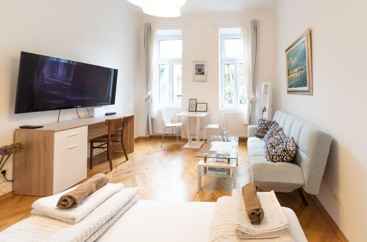 Prater Studio Next Fair, Un, Wu And City Center Apartment Viena Exterior foto