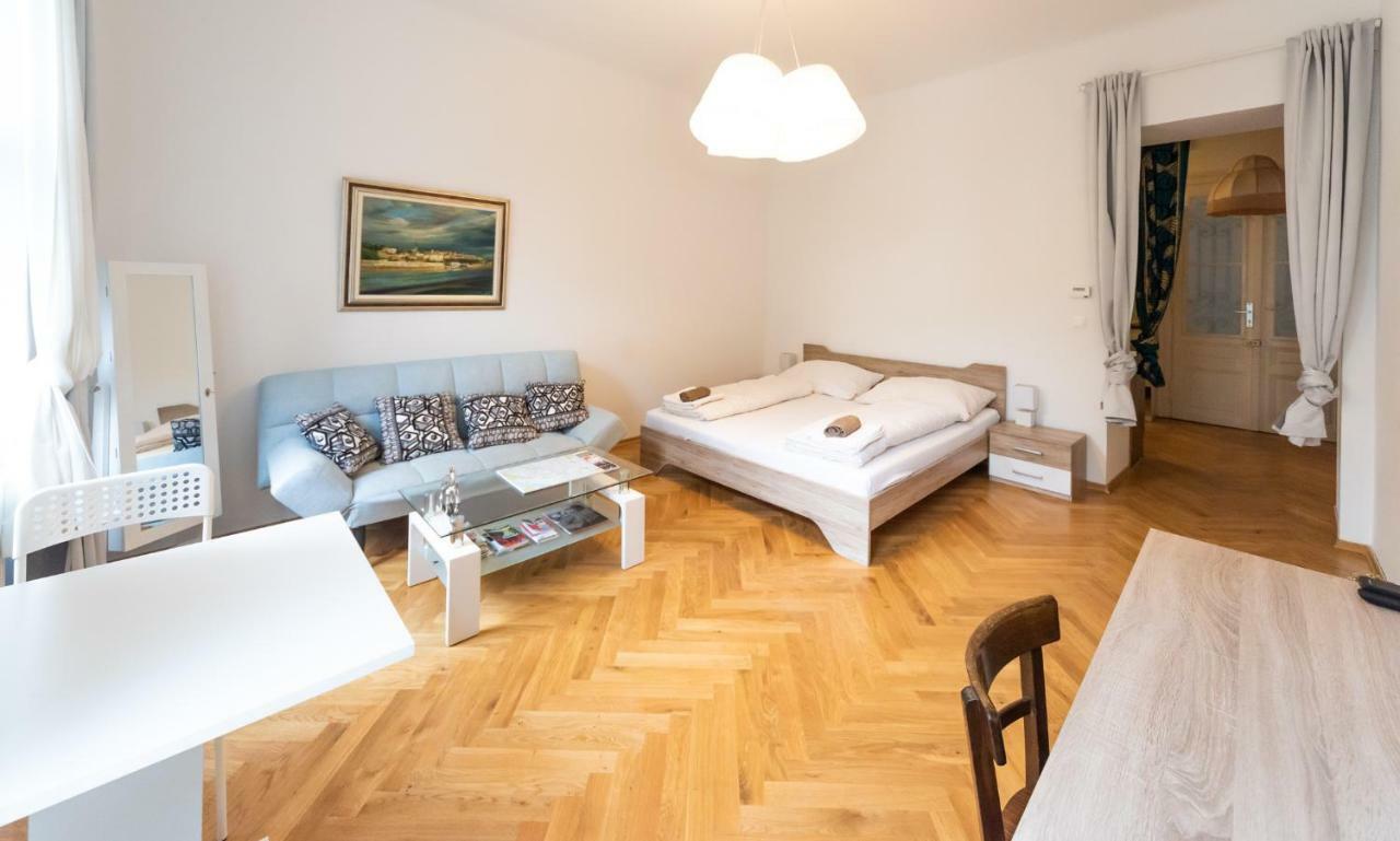Prater Studio Next Fair, Un, Wu And City Center Apartment Viena Exterior foto