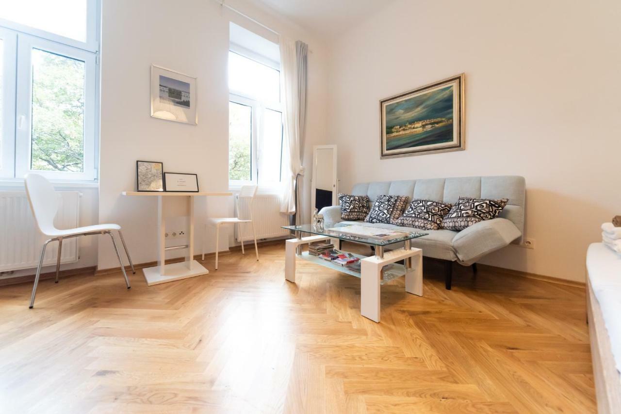 Prater Studio Next Fair, Un, Wu And City Center Apartment Viena Exterior foto
