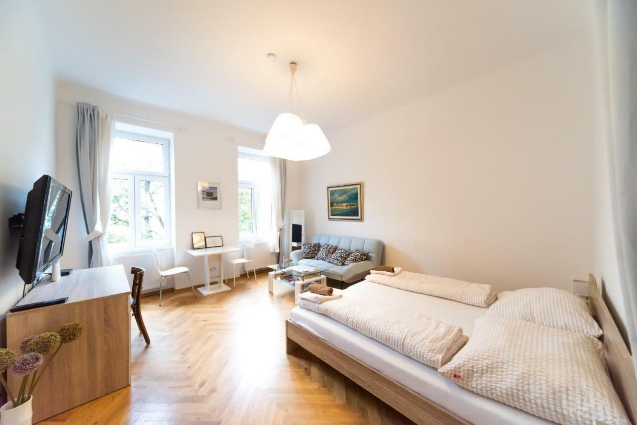 Prater Studio Next Fair, Un, Wu And City Center Apartment Viena Exterior foto