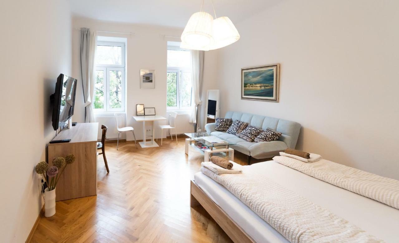 Prater Studio Next Fair, Un, Wu And City Center Apartment Viena Exterior foto
